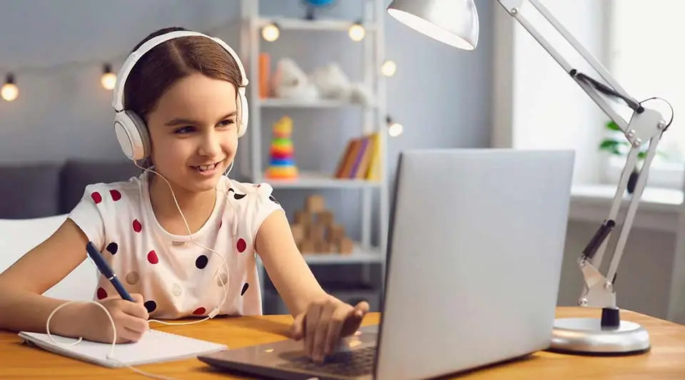 Homeschool girl studying online